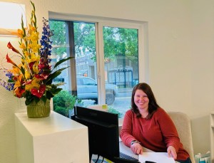 Kacy, the staff member at Healthy Sleep by Dr. Saturay